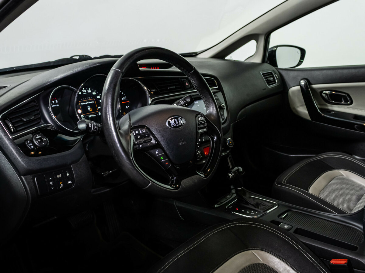 Kia Ceed с пробегом — 2017 год. Фото: #9