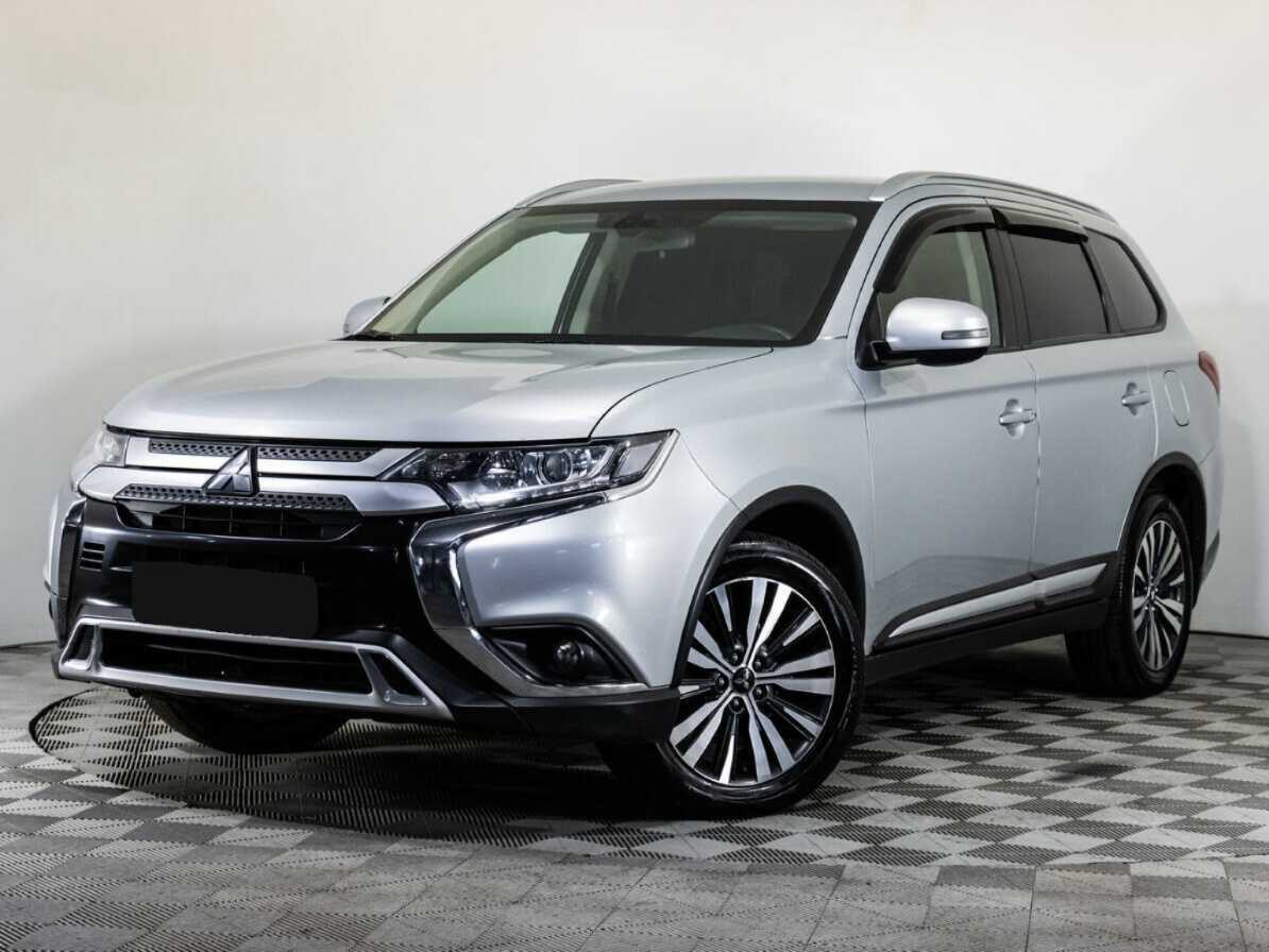 Mitsubishi Outlander с пробегом — 2019 год. Фото: #0