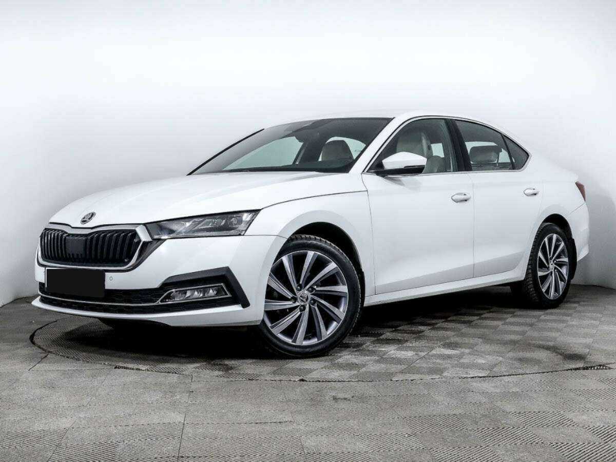 Skoda Octavia с пробегом — 2021 год. Посмотреть фото