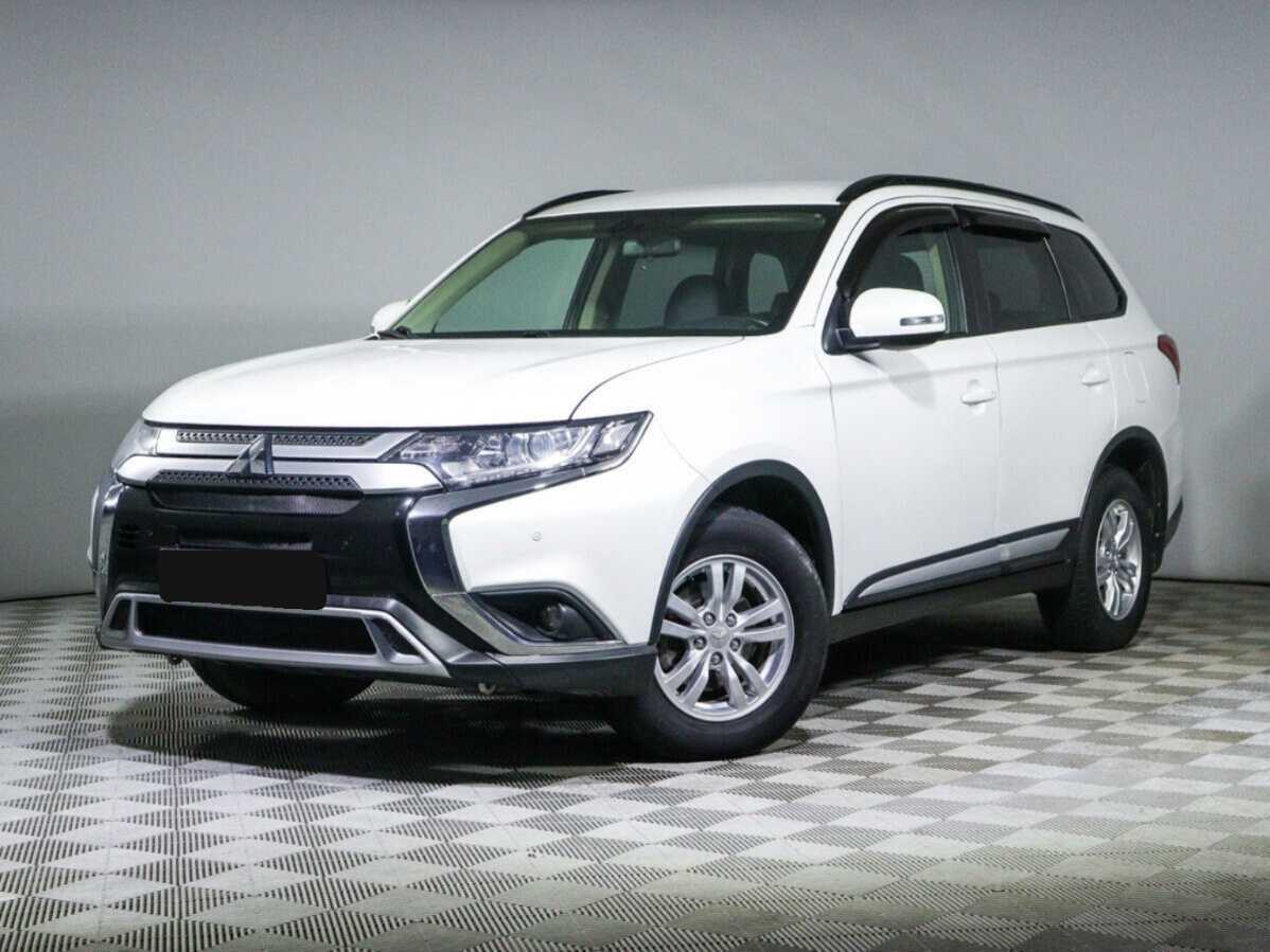 Mitsubishi Outlander с пробегом — 2019 год. Фото: #0