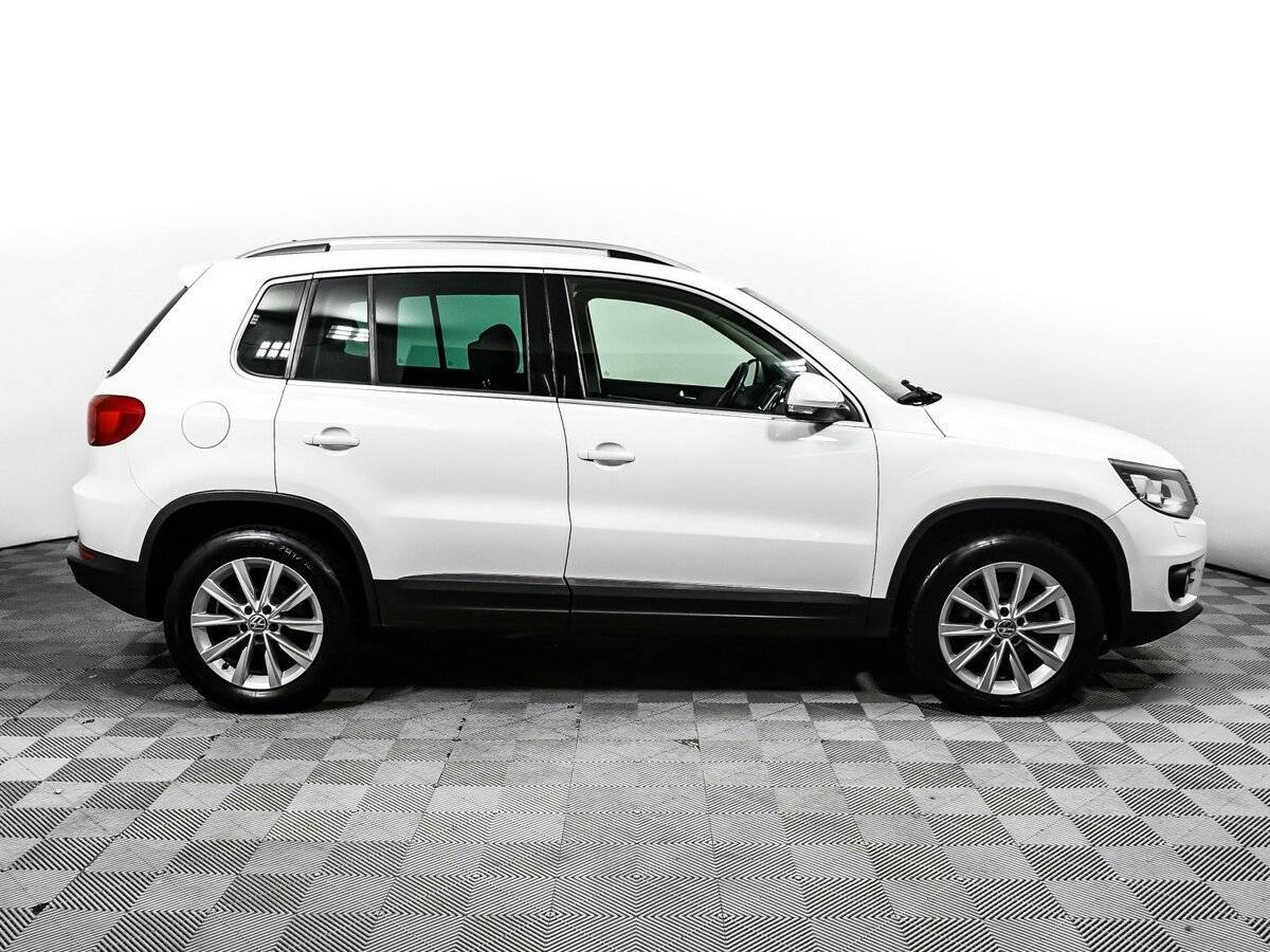 Volkswagen Tiguan с пробегом — 2012 год. Фото: #3