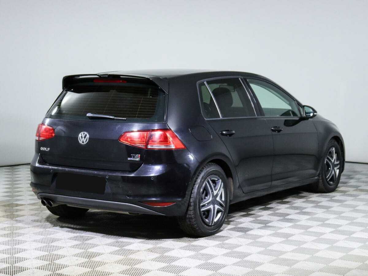 Volkswagen Golf с пробегом — 2014 год. Фото: #3