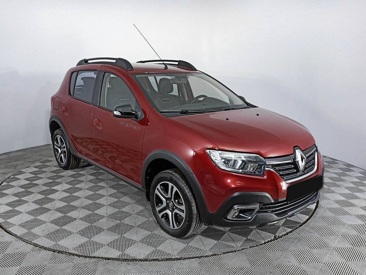 Renault Sandero с пробегом — 2020 год. Фото: #2