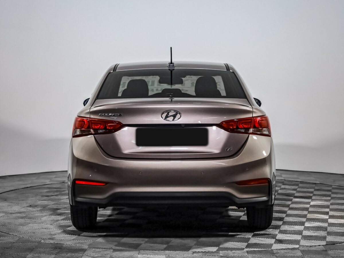Hyundai Solaris с пробегом — 2019 год. Фото: #4