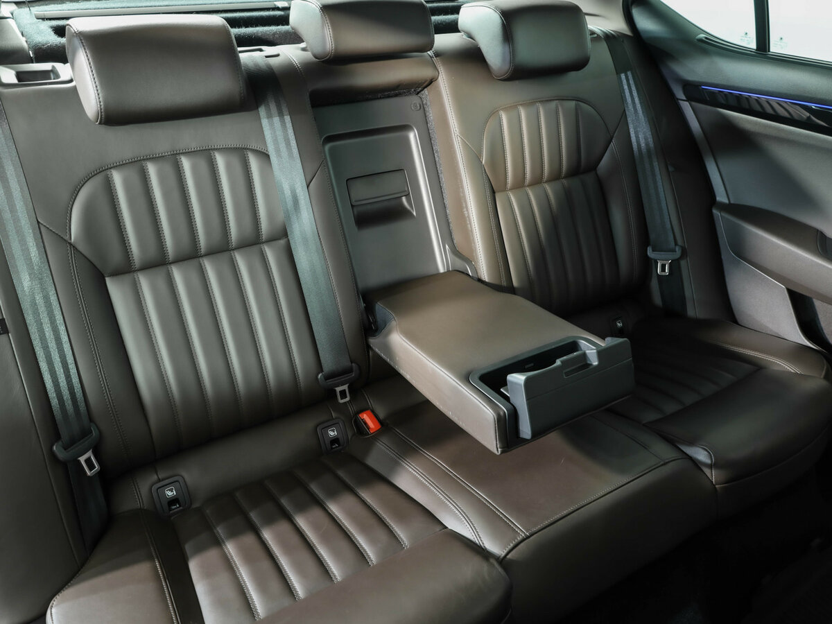 Skoda Superb с пробегом — 2016 год. Фото: #22