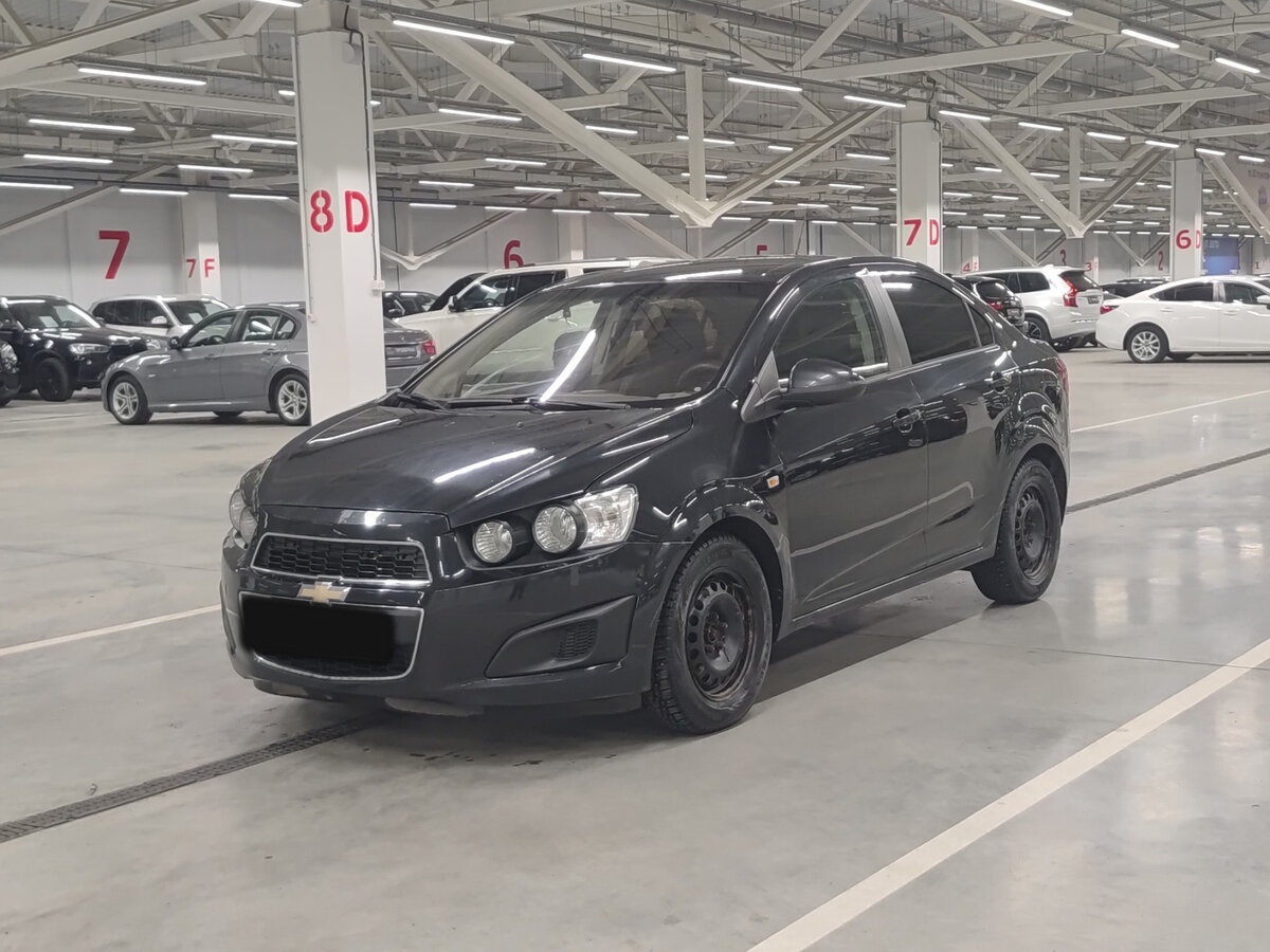 Chevrolet Aveo с пробегом — 2012 год. Фото: #0