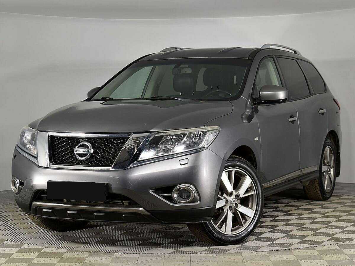 Nissan Pathfinder с пробегом — 2015 год. Фото: #0