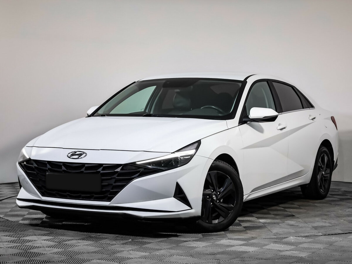 Hyundai Elantra с пробегом — 2021 год. Фото: #0