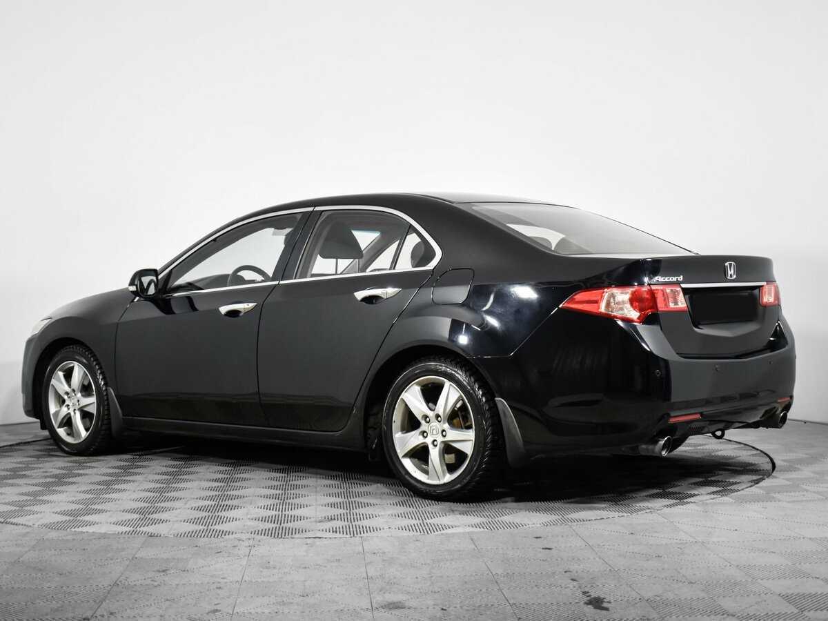 Honda Accord с пробегом — 2012 год. Фото: #5