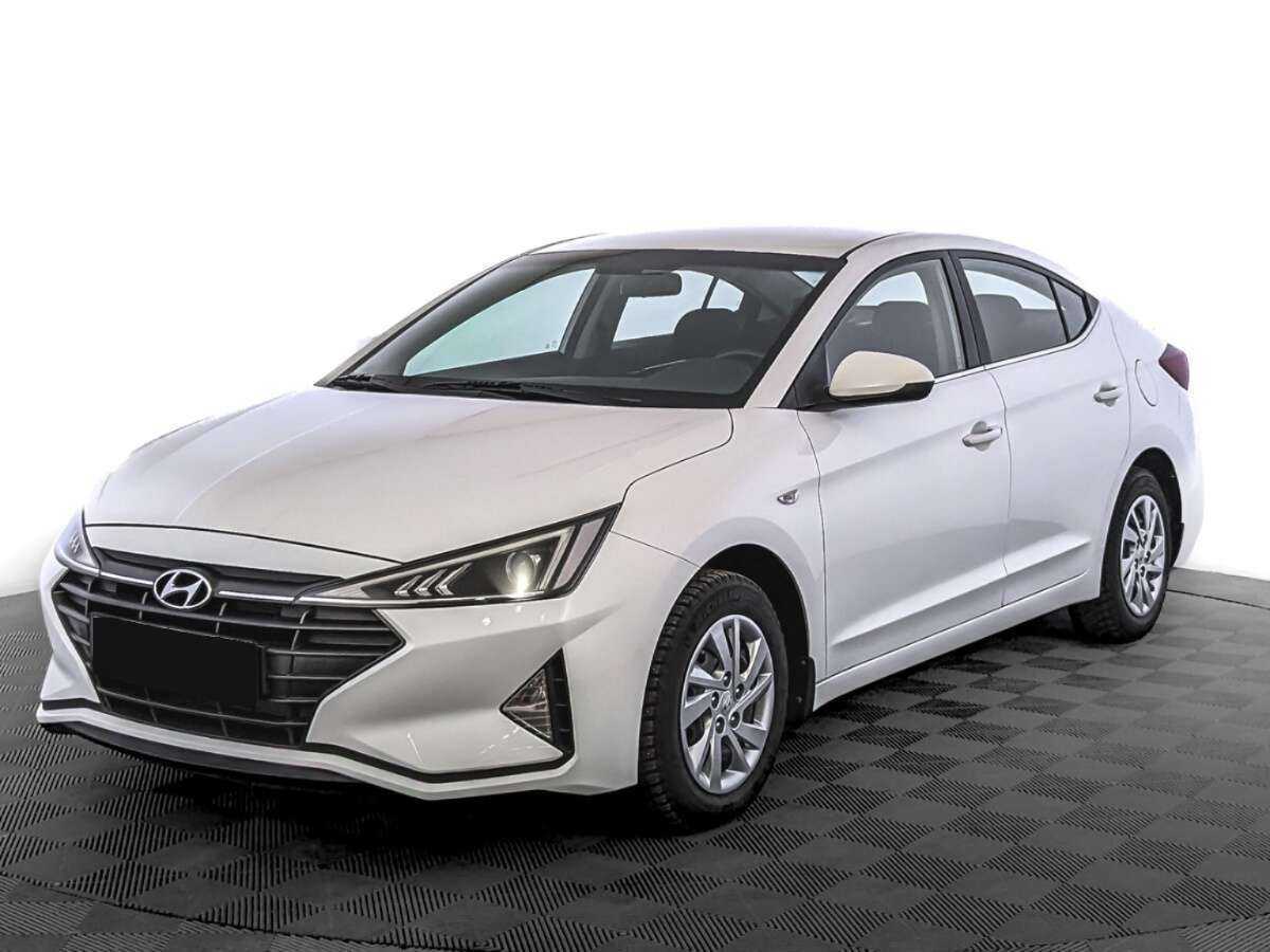 Hyundai Elantra с пробегом — 2020 год. Фото: #0
