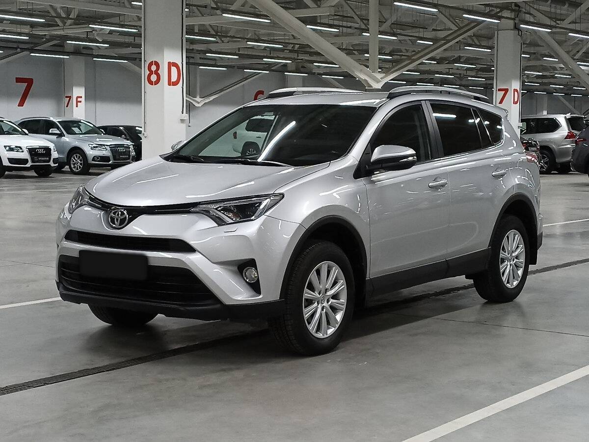 Toyota RAV4 с пробегом — 2019 год. Фото: #0