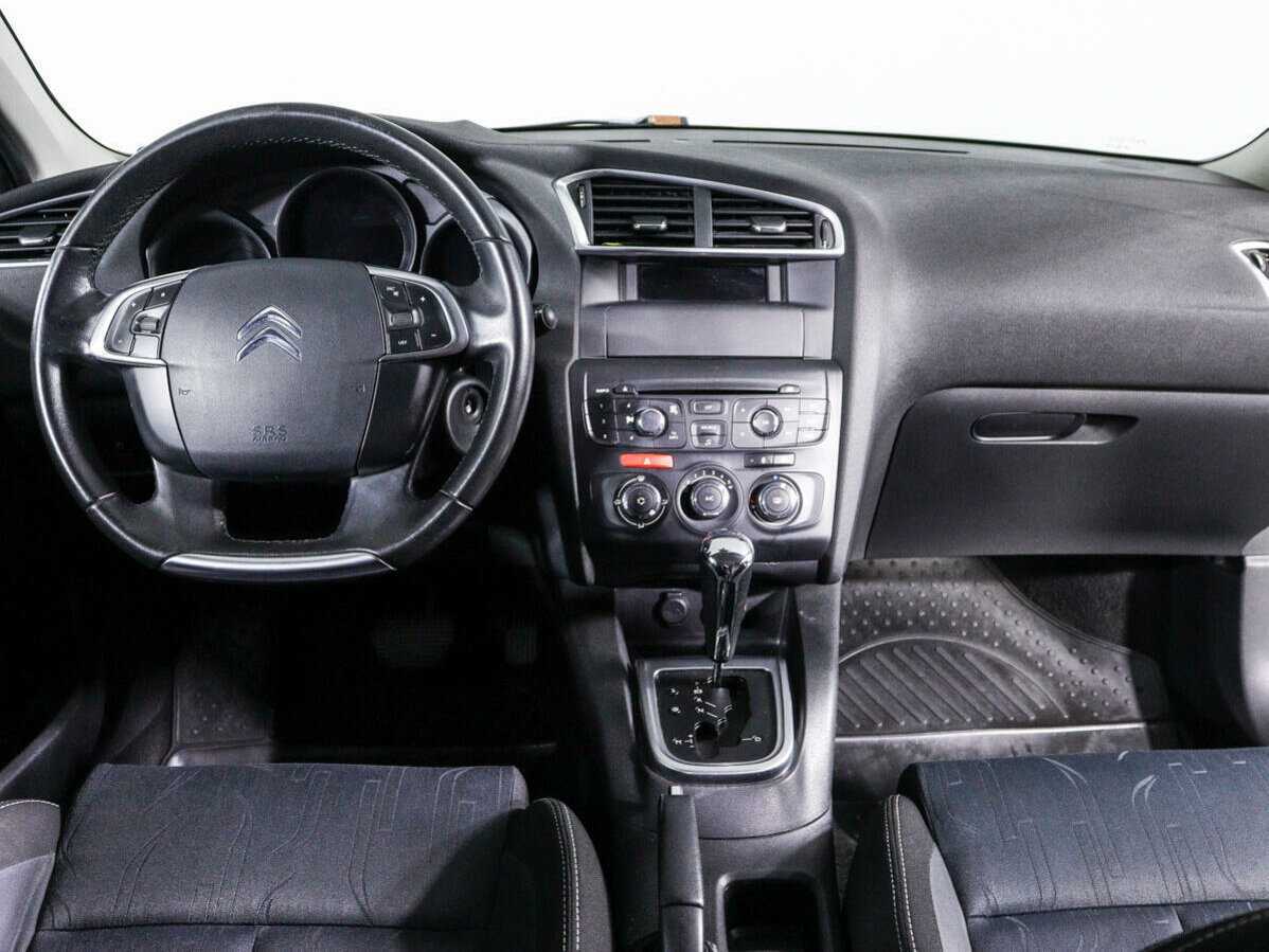 Citroen C4 с пробегом — 2012 год. Фото: #9