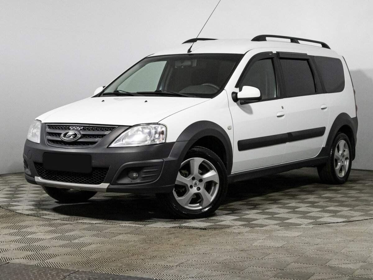Lada (ВАЗ) Largus с пробегом — 2020 год. Посмотреть фото