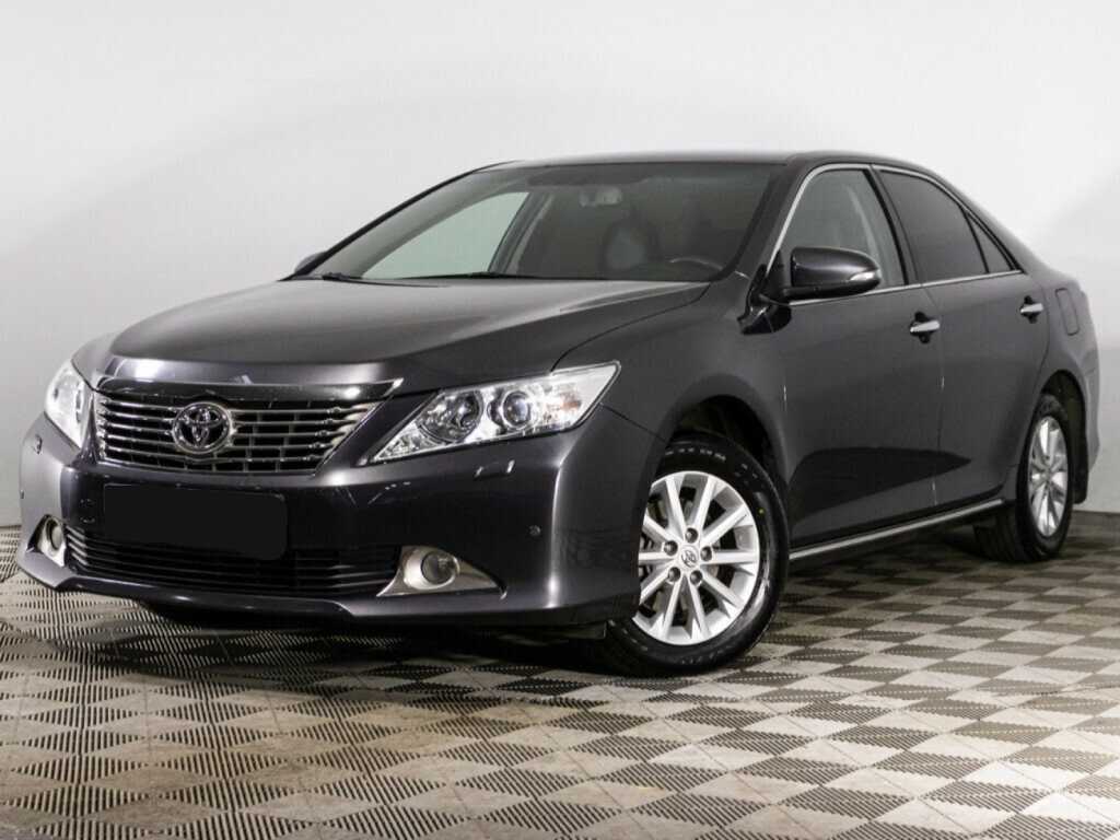 Toyota Camry с пробегом — 2012 год. Посмотреть фото