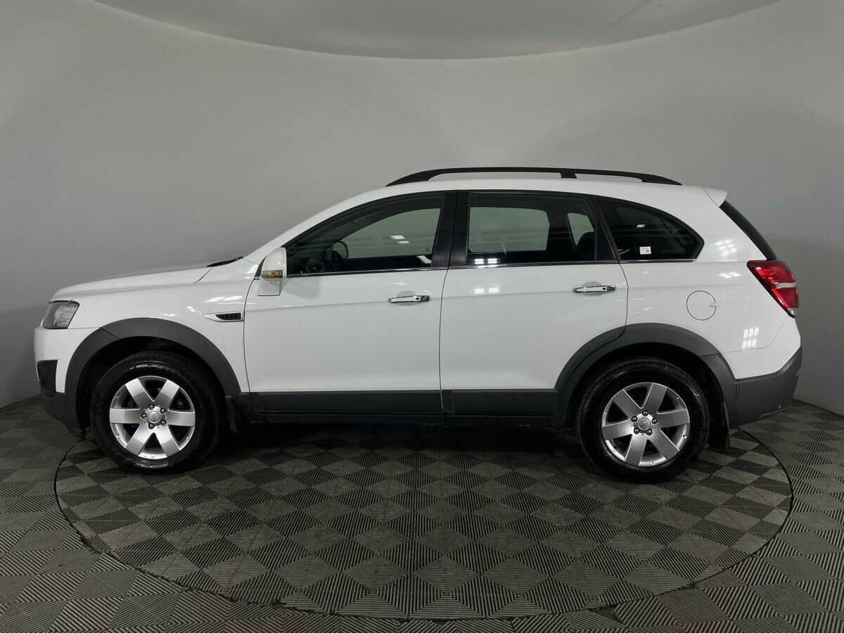Chevrolet Captiva с пробегом — 2014 год. Фото: #4