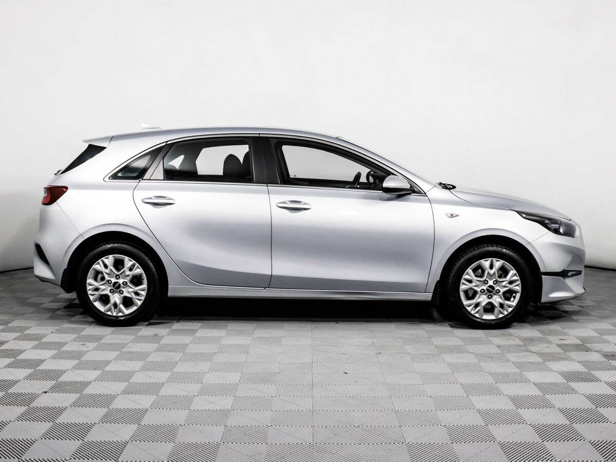 Kia Ceed с пробегом — 2022 год. Фото: #3
