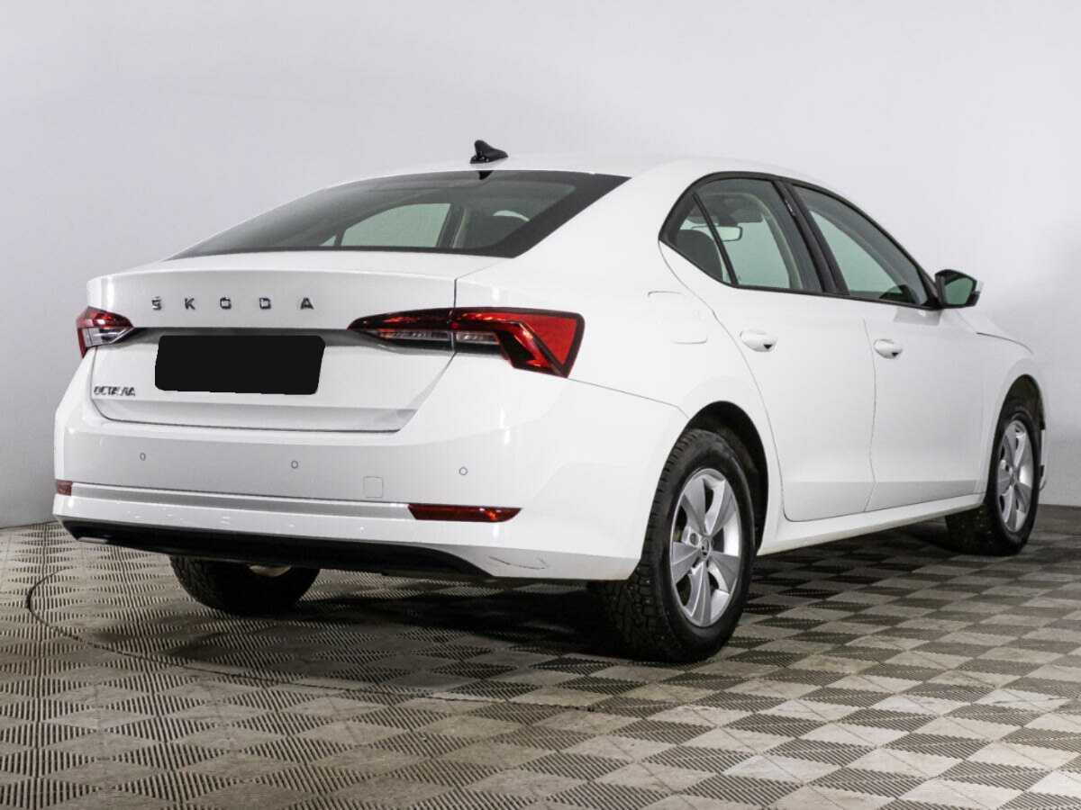 Skoda Octavia с пробегом — 2021 год. Фото: #3