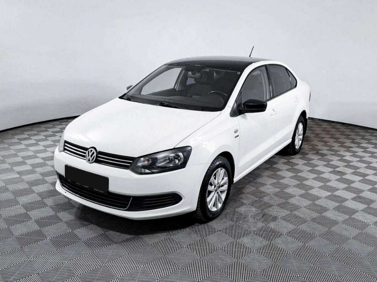 Volkswagen Polo с пробегом — 2013 год. Фото: #0
