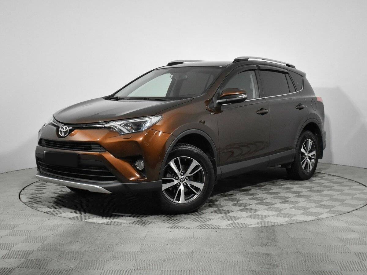 Toyota RAV4 с пробегом — 2017 год. Посмотреть фото
