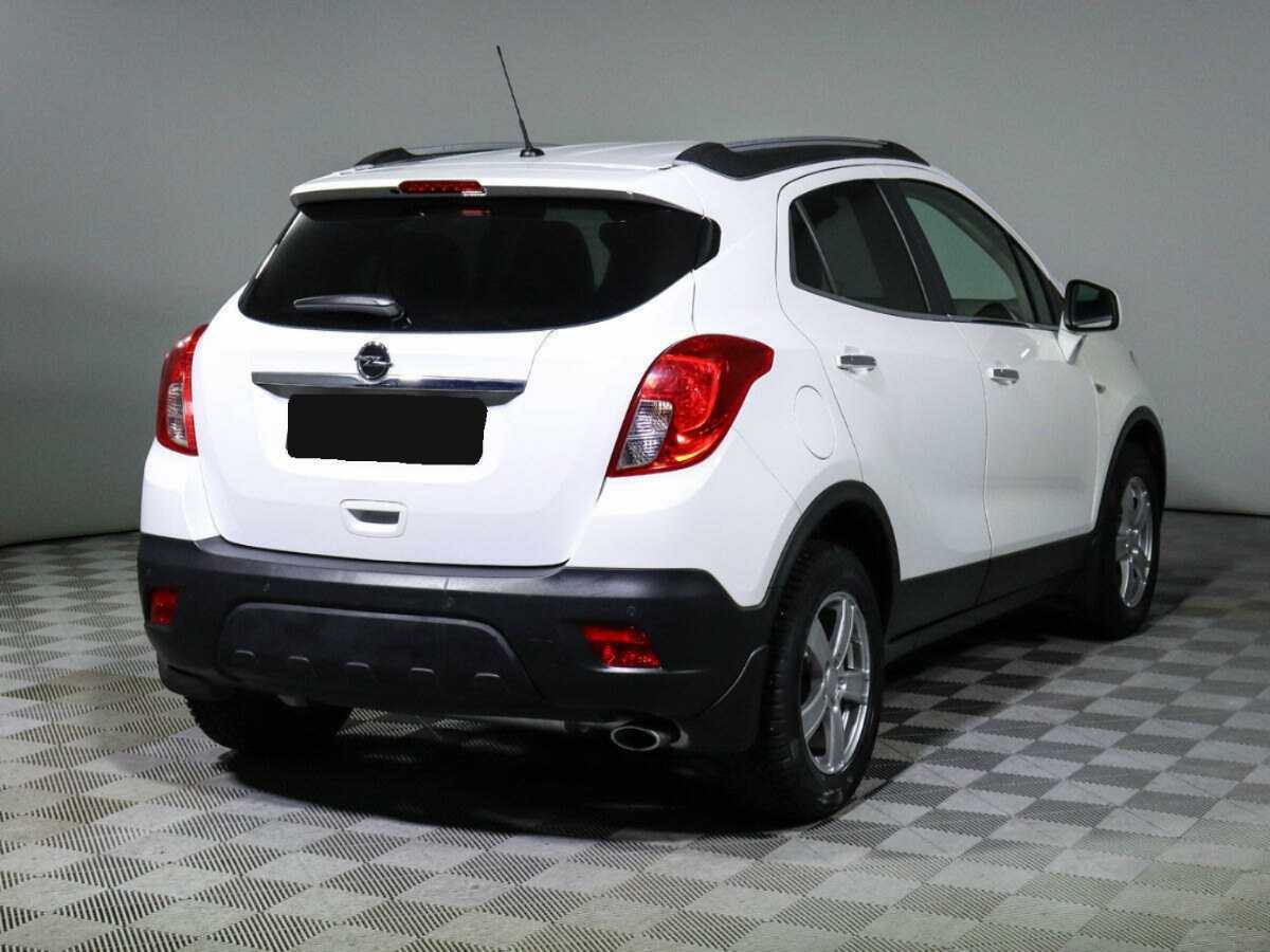 Opel Mokka с пробегом — 2013 год. Фото: #3