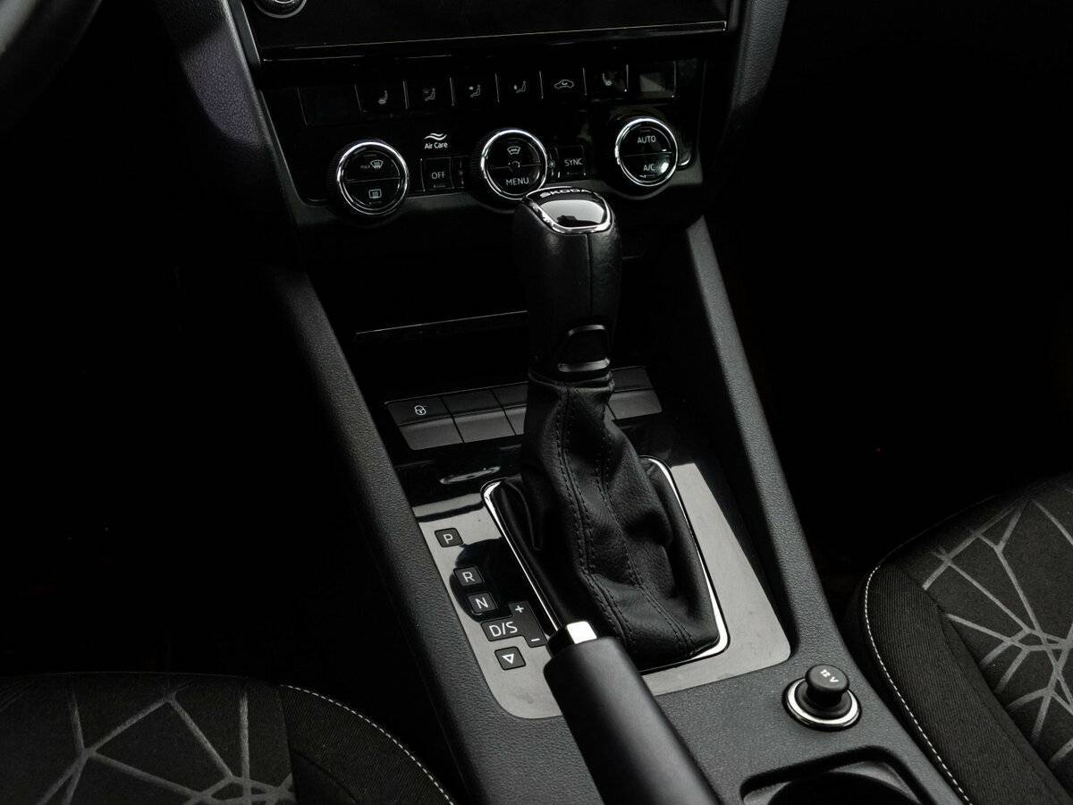 Skoda Octavia с пробегом — 2020 год. Фото: #9