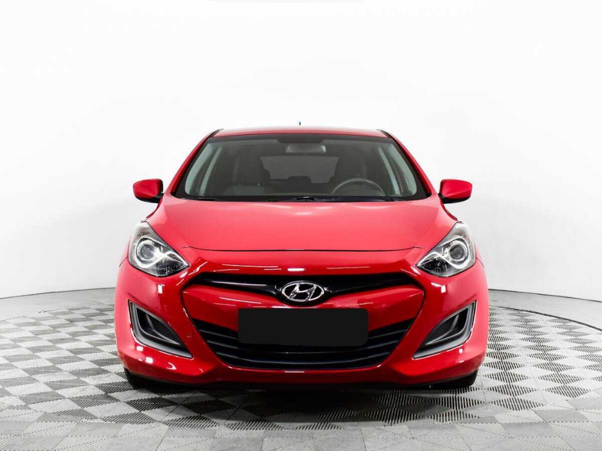 Hyundai i30 с пробегом — 2014 год. Фото: #1