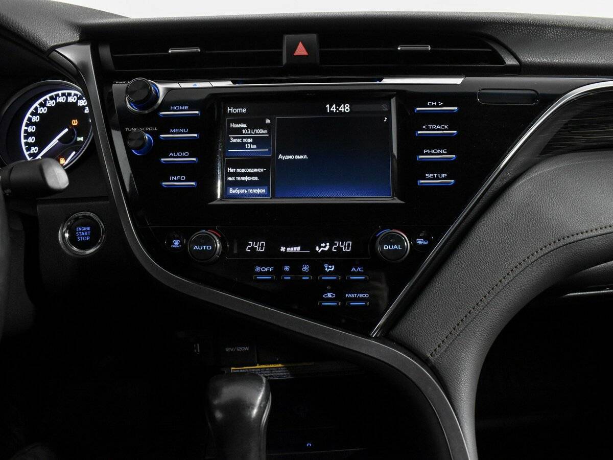 Toyota Camry с пробегом — 2019 год. Фото: #13