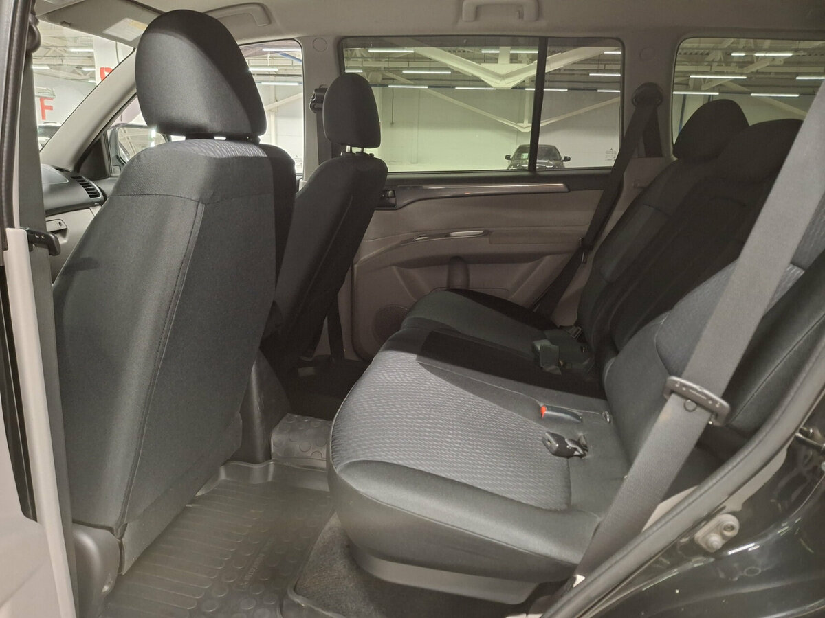 Mitsubishi Pajero Sport с пробегом — 2014 год. Фото: #11