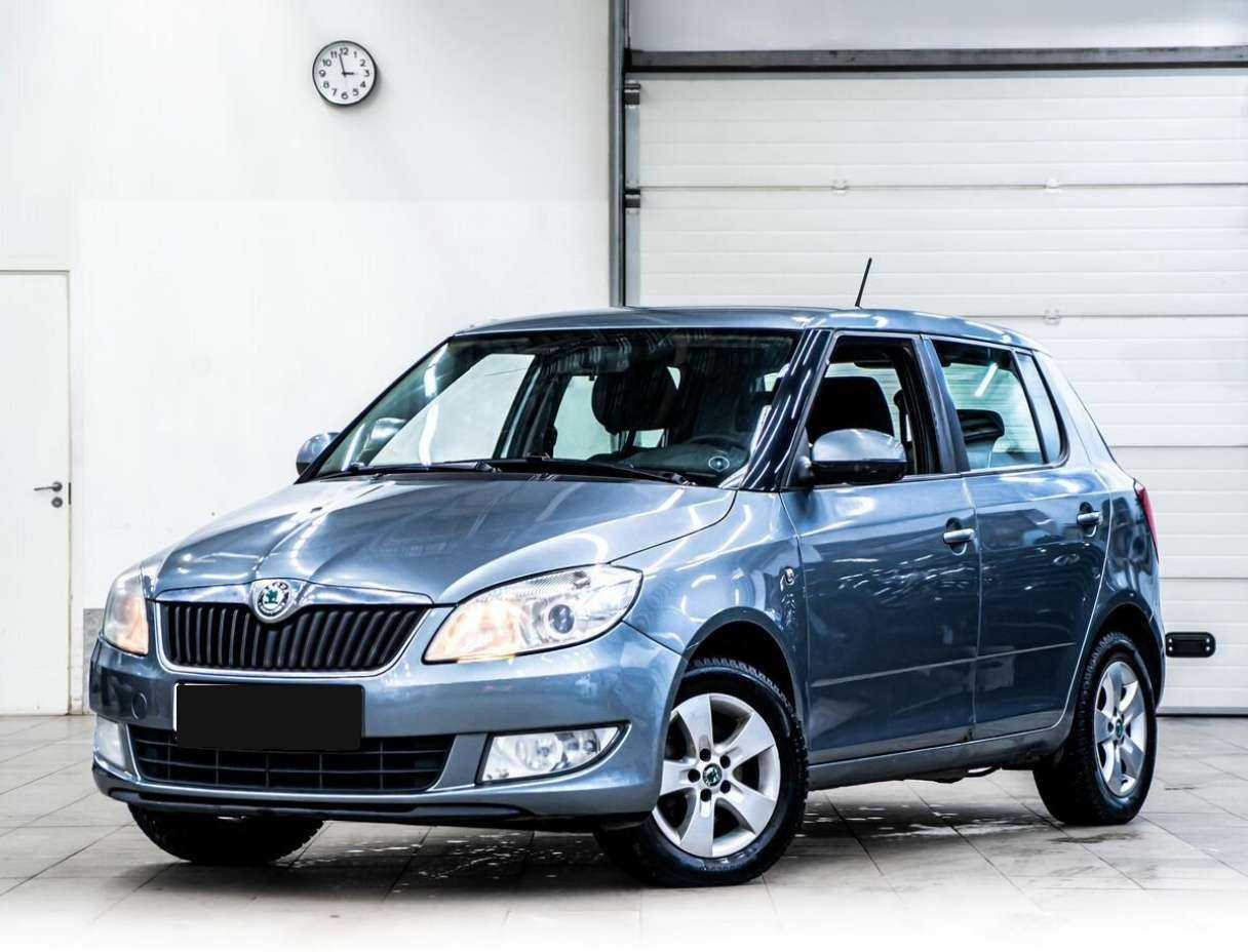 Skoda Fabia с пробегом — 2012 год. Фото: #0