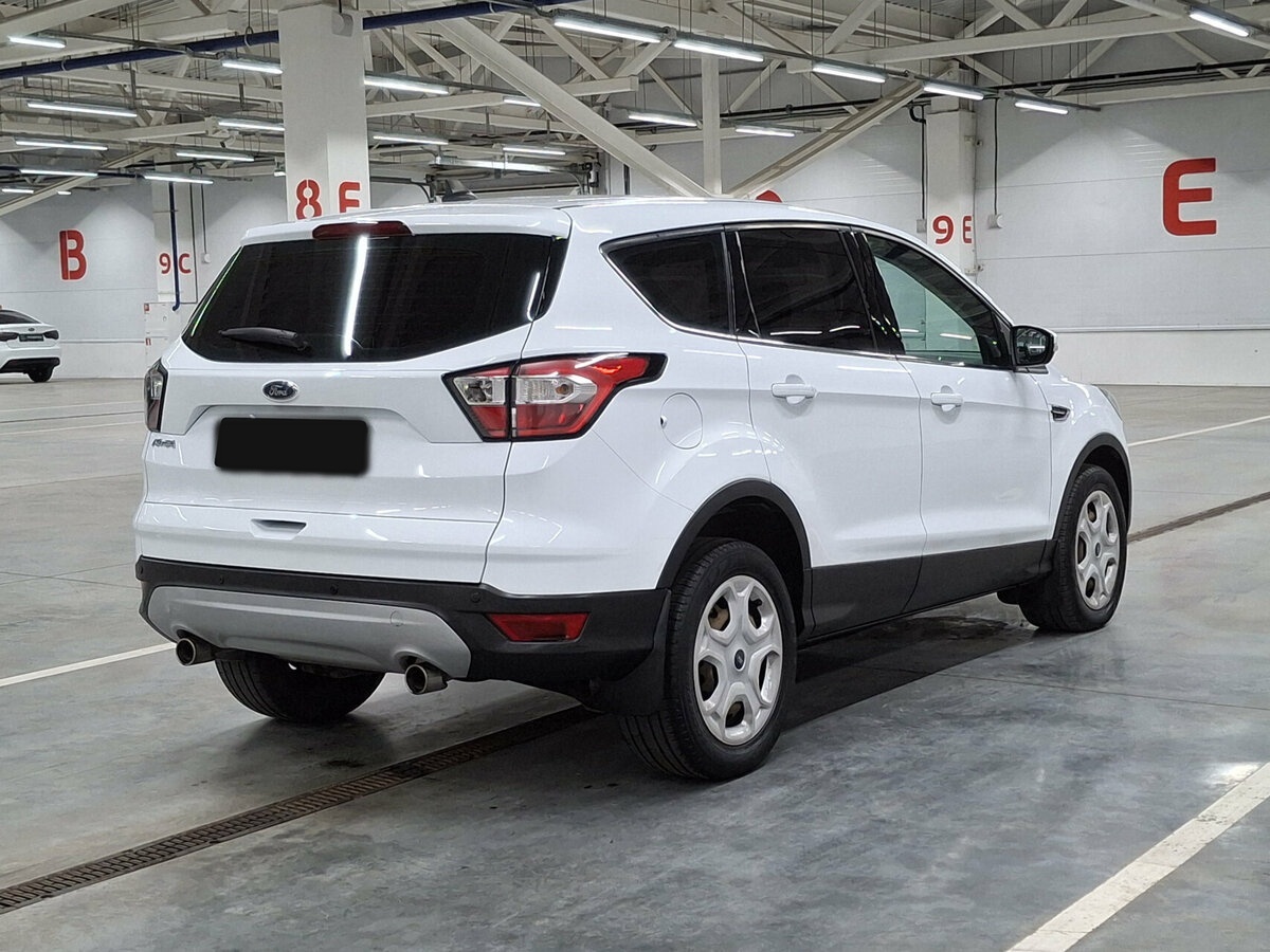 Ford Kuga с пробегом — 2018 год. Фото: #4