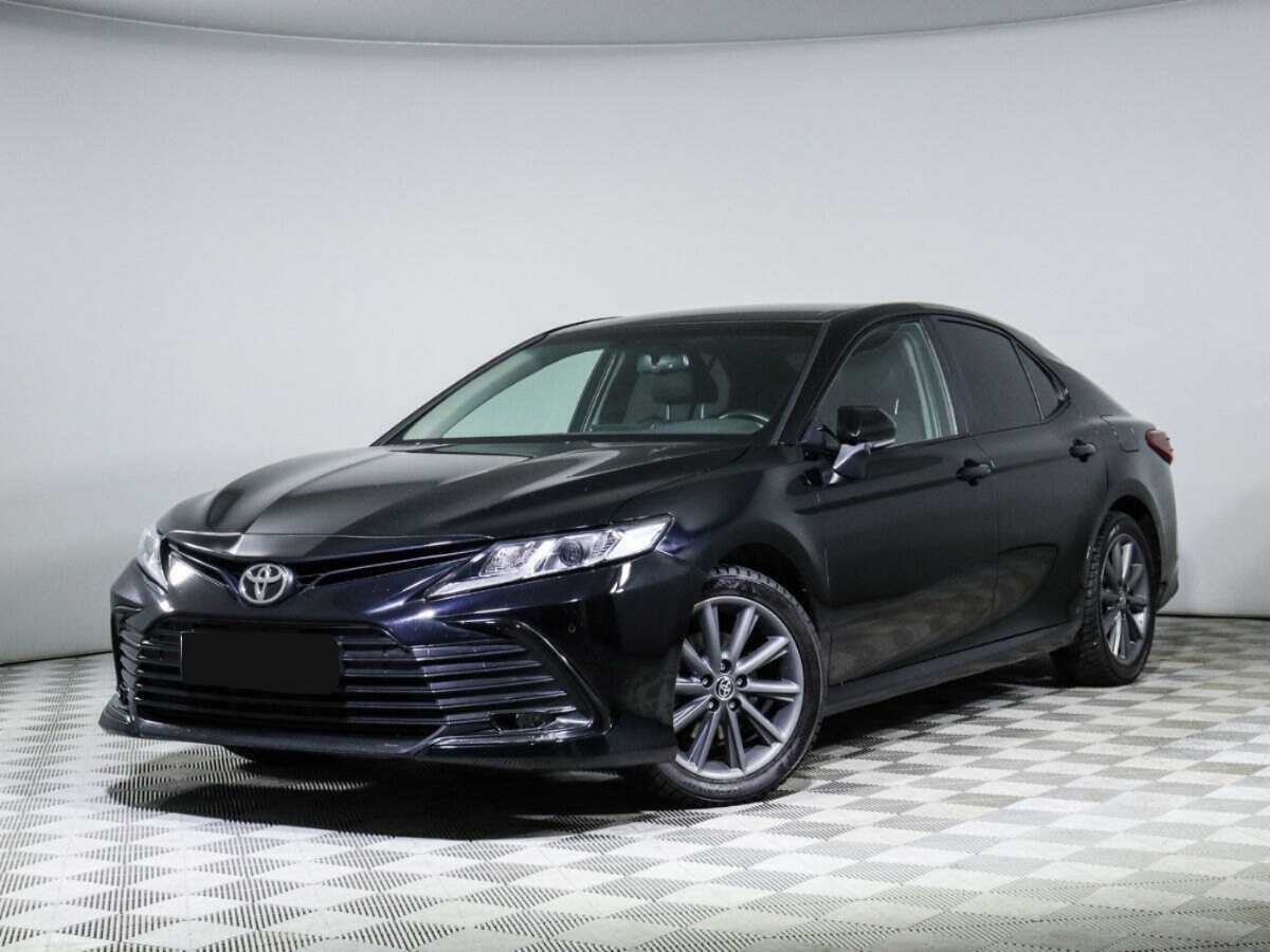 Toyota Camry с пробегом — 2021 год. Посмотреть фото