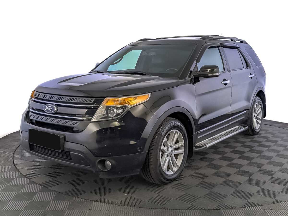 Ford Explorer с пробегом — 2015 год. Фото: #0