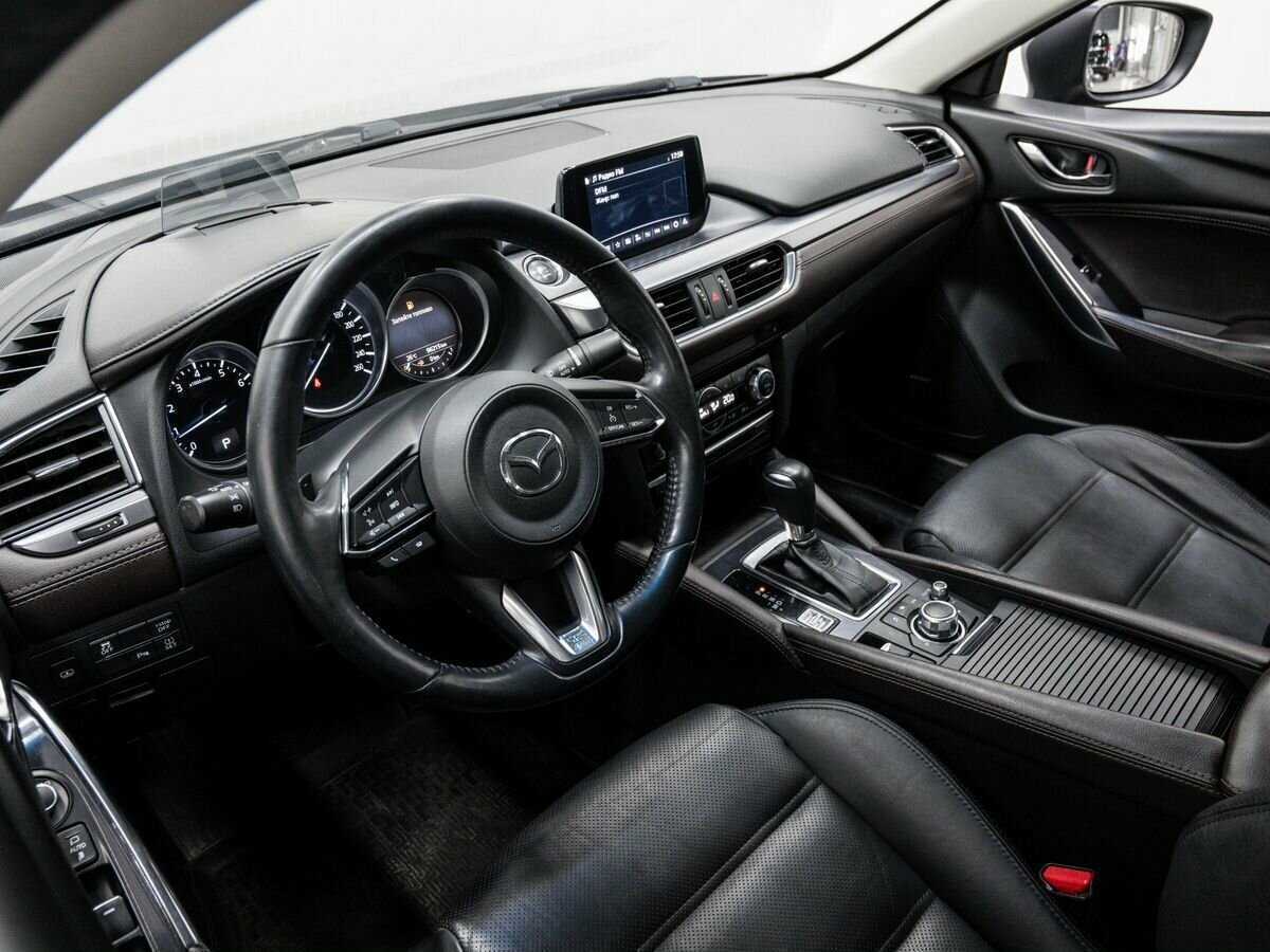Mazda 6 с пробегом — 2018 год. Фото: #11