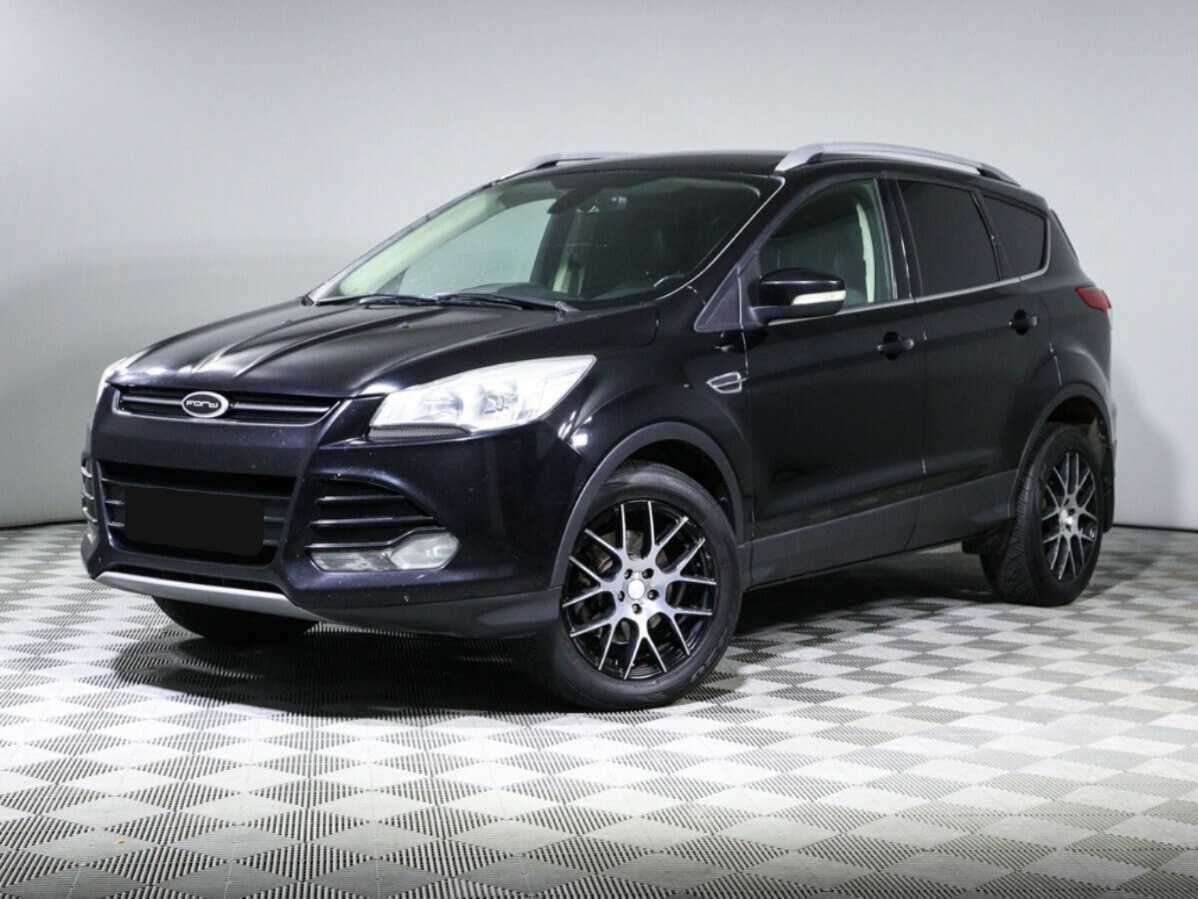 Ford Kuga с пробегом — 2013 год. Фото: #0
