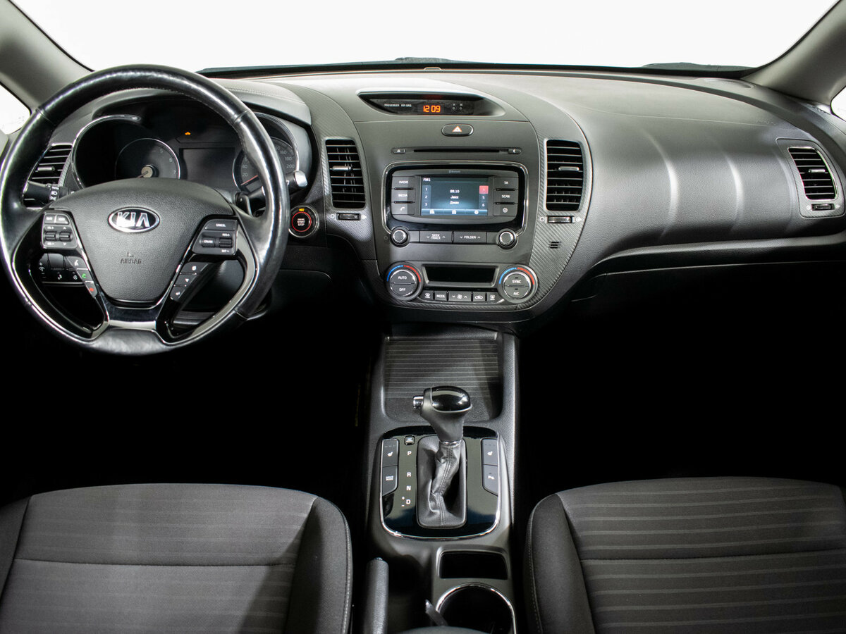 Kia Cerato с пробегом — 2019 год. Фото: #10