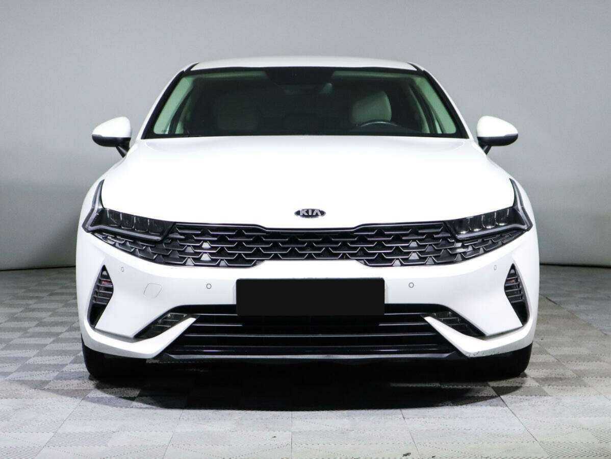 Kia K5 с пробегом — 2020 год. Фото: #1