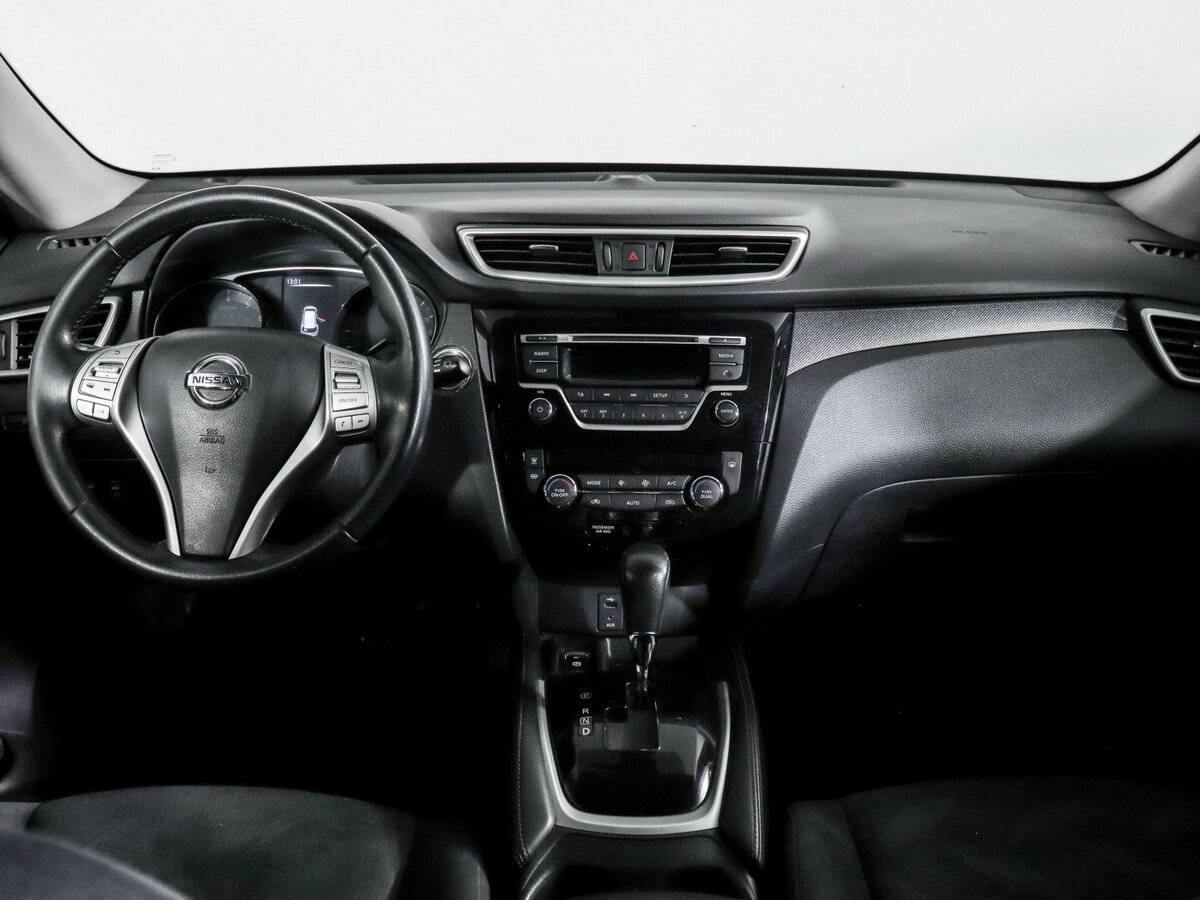 Nissan X-Trail с пробегом — 2015 год. Фото: #9