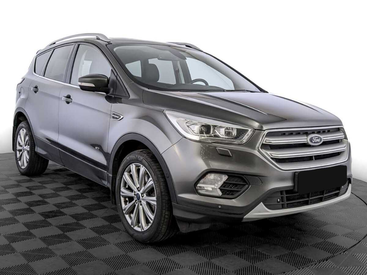Ford Kuga с пробегом — 2017 год. Фото: #2