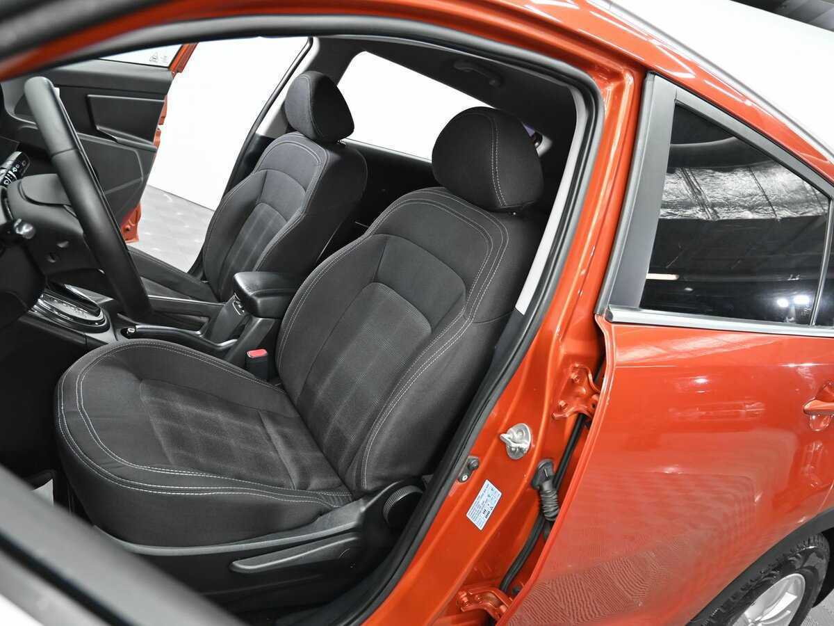 Kia Sportage с пробегом — 2012 год. Фото: #5