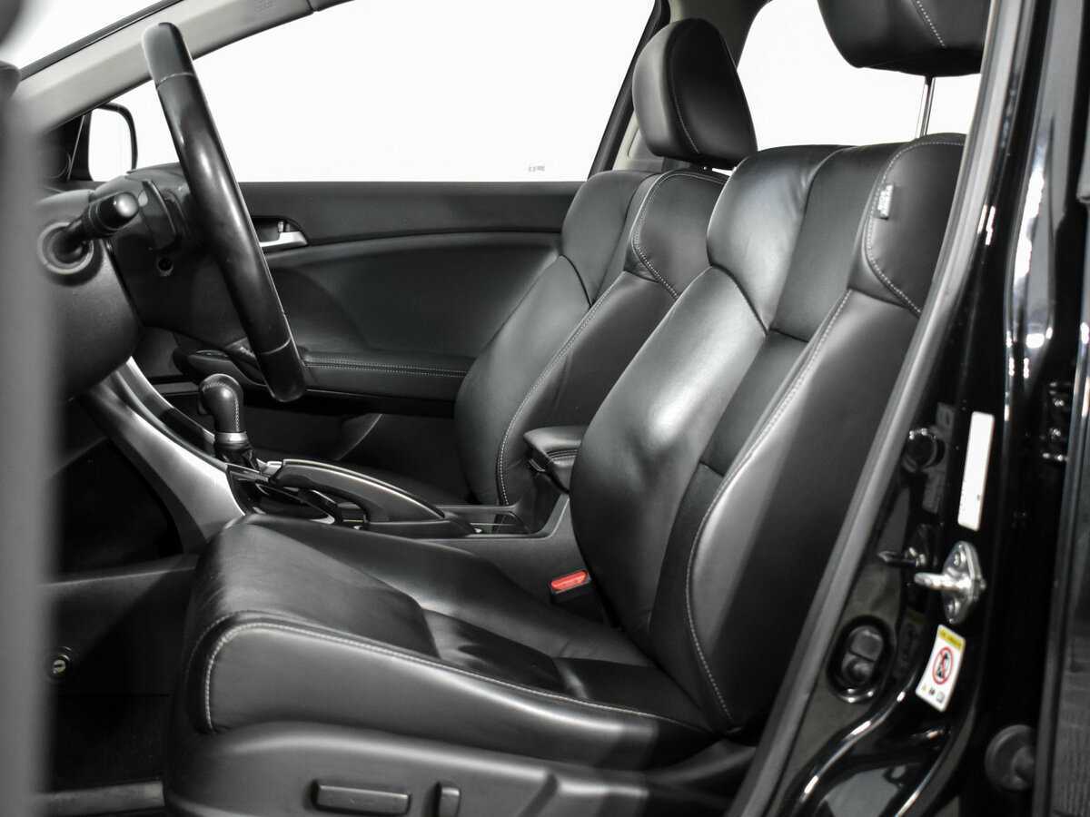 Honda Accord с пробегом — 2012 год. Фото: #9