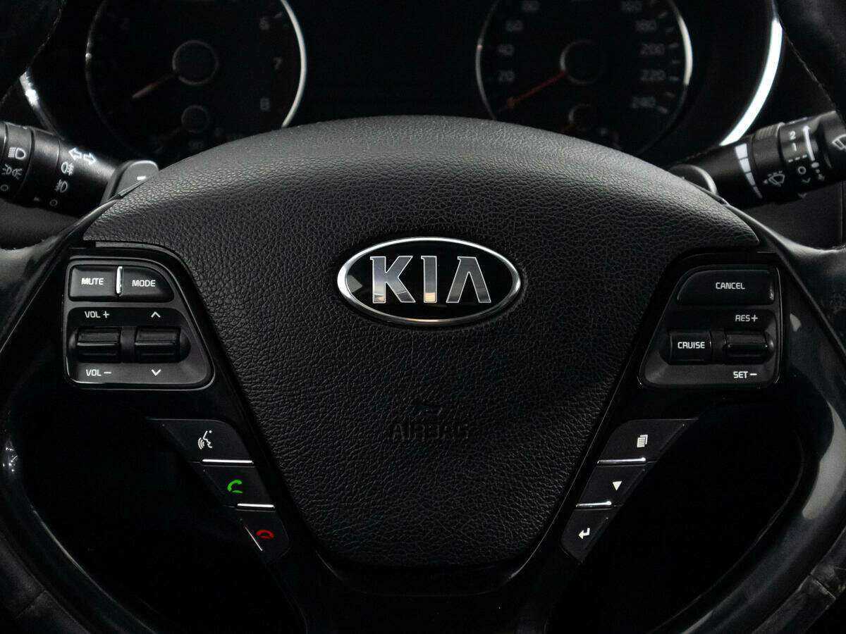 Kia Cerato с пробегом — 2019 год. Фото: #17