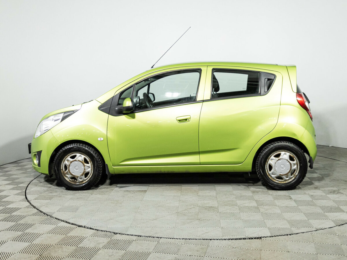 Chevrolet Spark с пробегом — 2012 год. Фото: #7