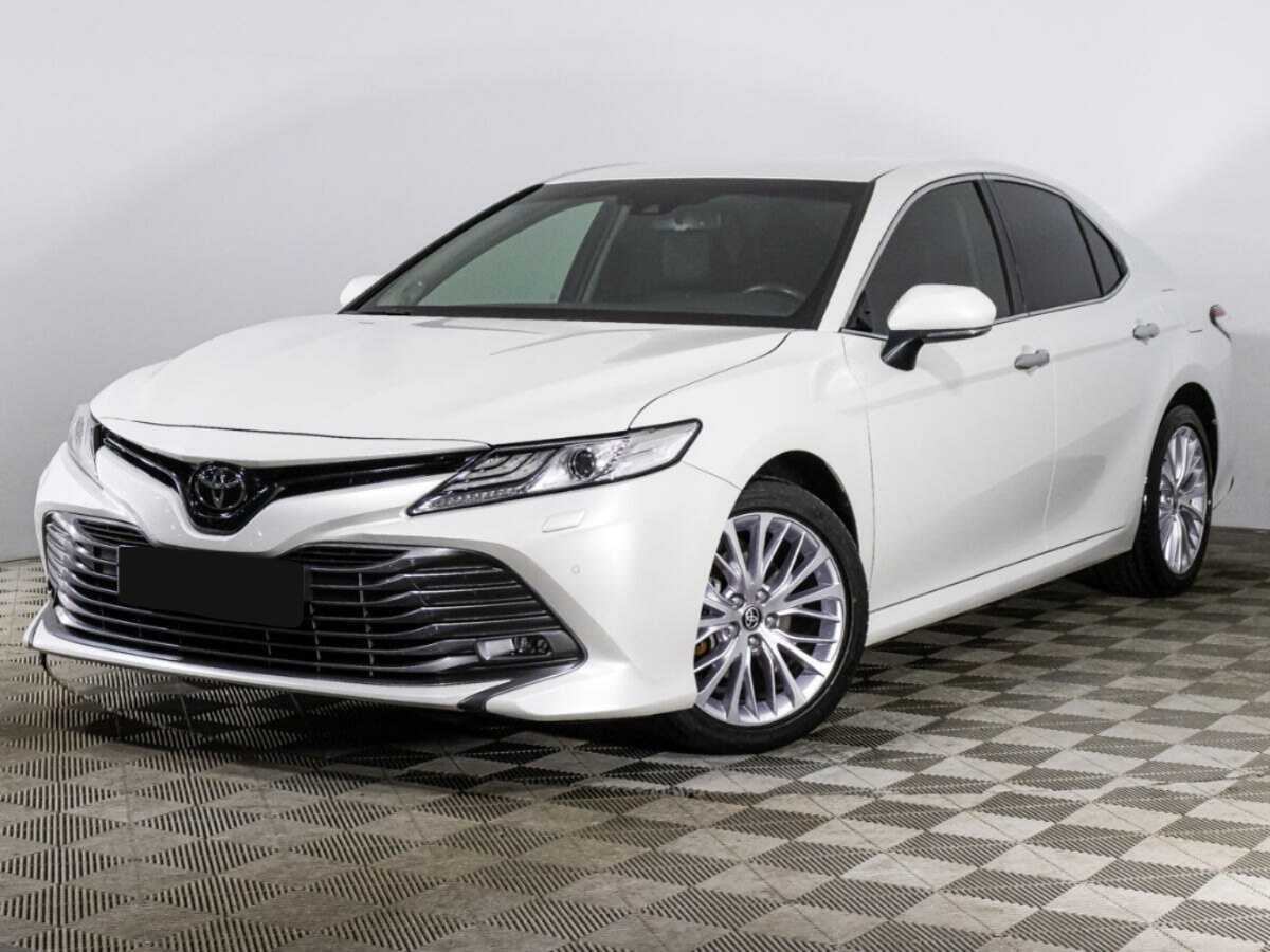 Toyota Camry с пробегом — 2020 год. Посмотреть фото