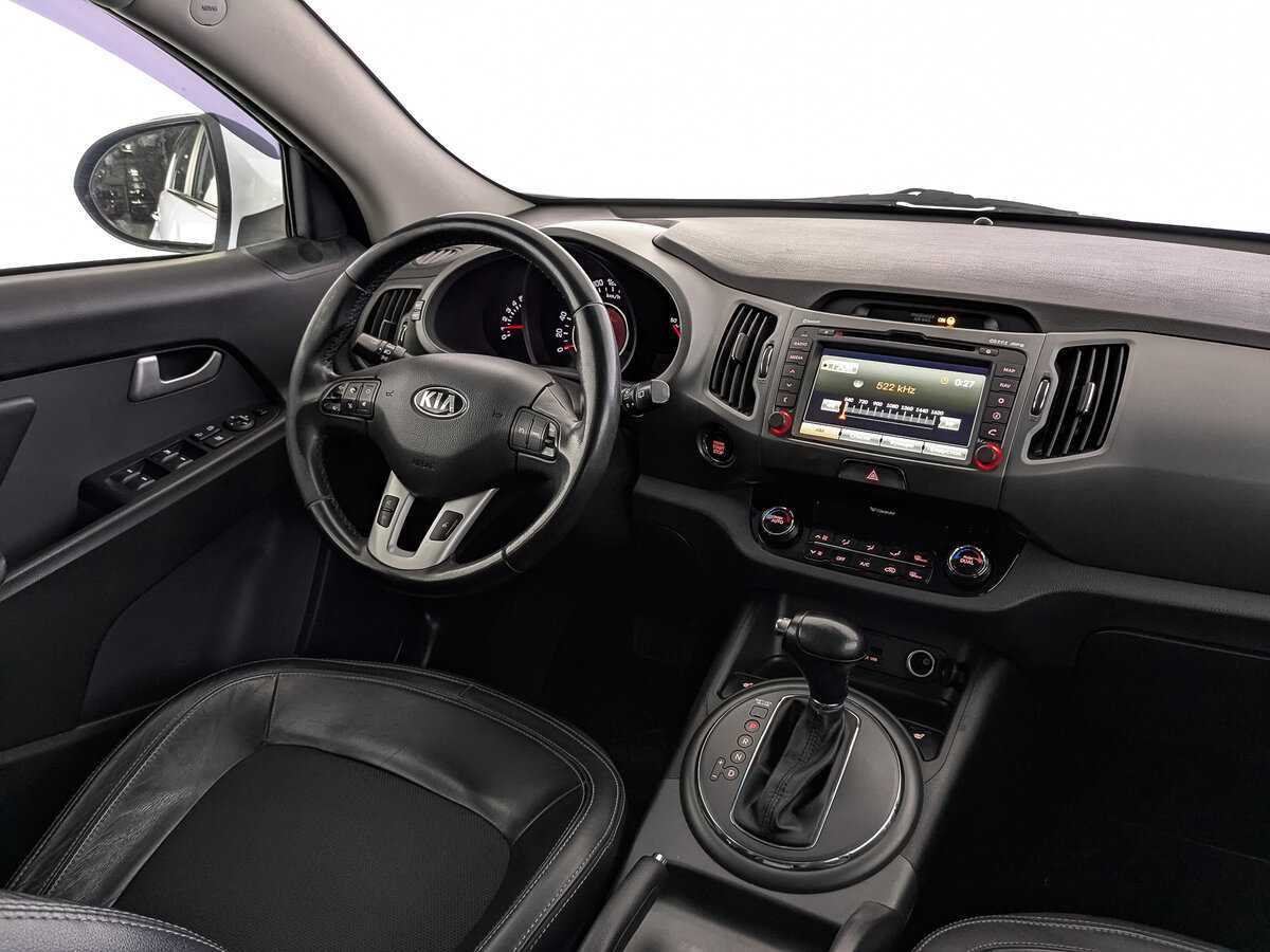 Kia Sportage с пробегом — 2012 год. Фото: #24