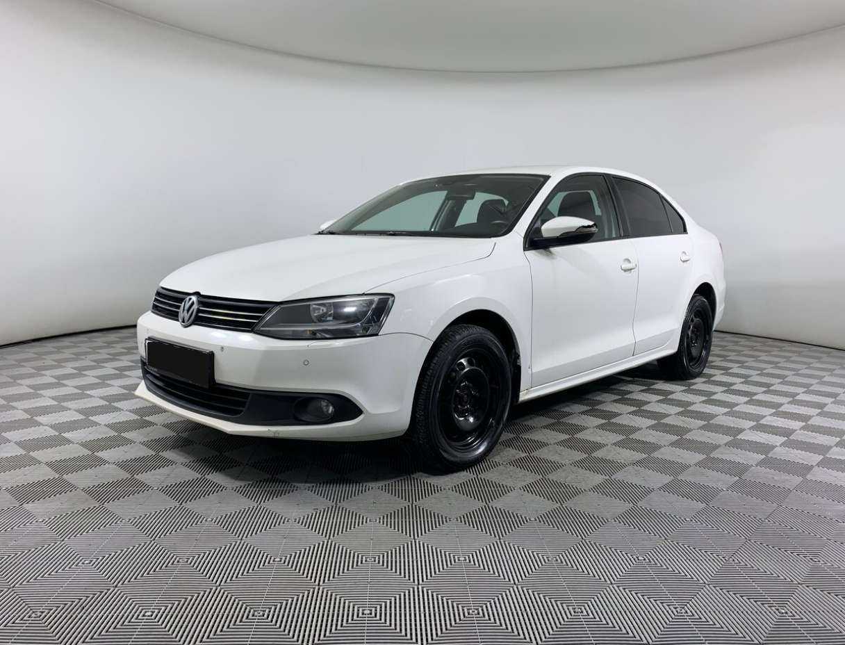 Volkswagen Jetta с пробегом — 2012 год. Фото: #0