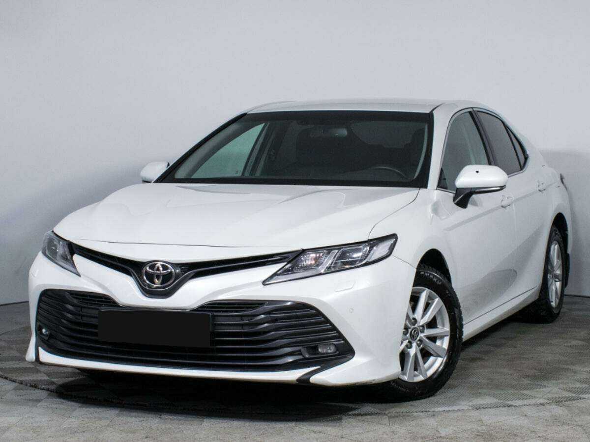 Toyota Camry с пробегом — 2020 год. Фото: #0