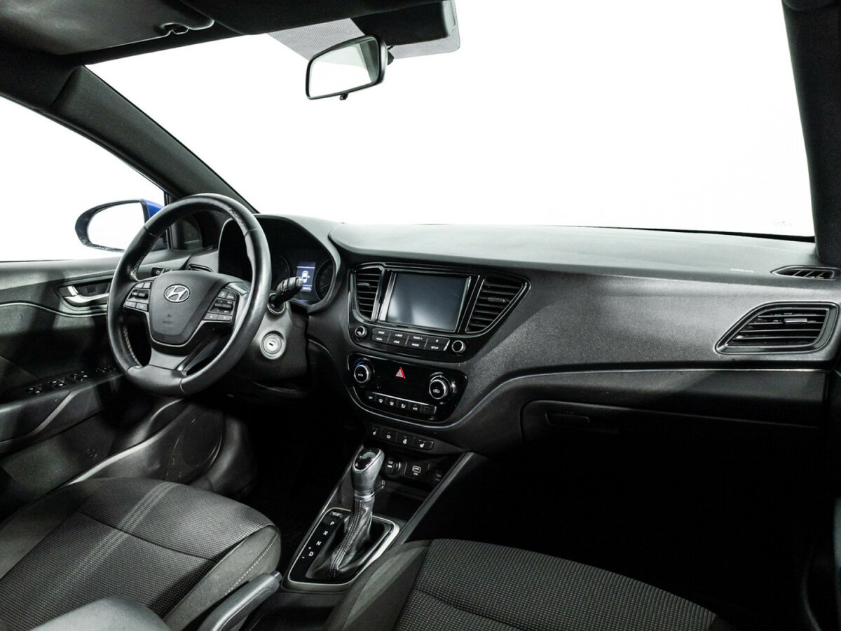 Hyundai Solaris с пробегом — 2019 год. Фото: #8
