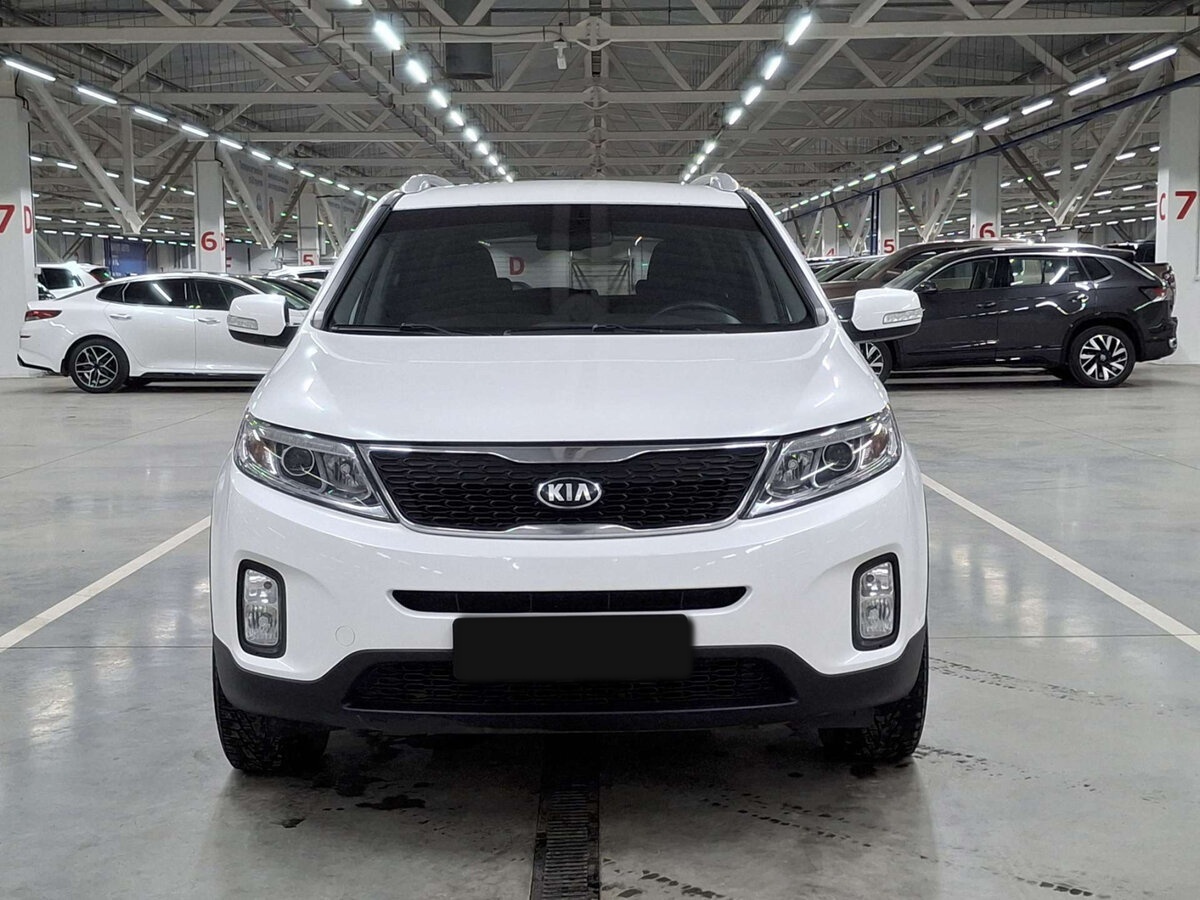 Kia Sorento с пробегом — 2017 год. Фото: #1