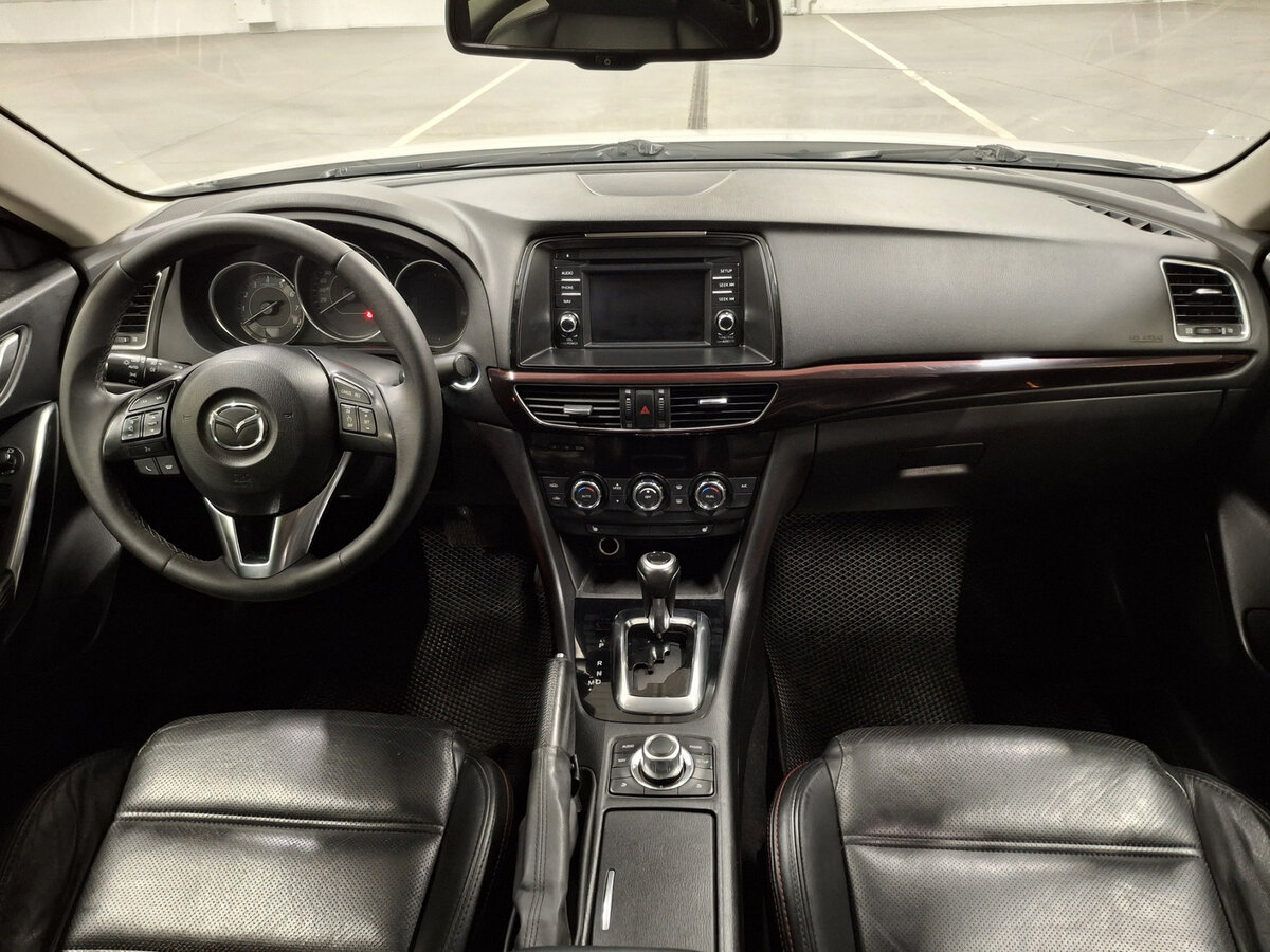 Mazda 6 с пробегом — 2014 год. Фото: #13