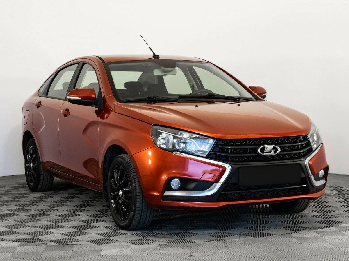 Lada (ВАЗ) Vesta с пробегом — 2016 год. Фото: #2